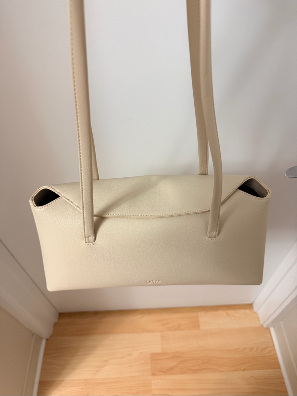 Freja New York Chrystie Bag, in Oat - Picture 10 of 16